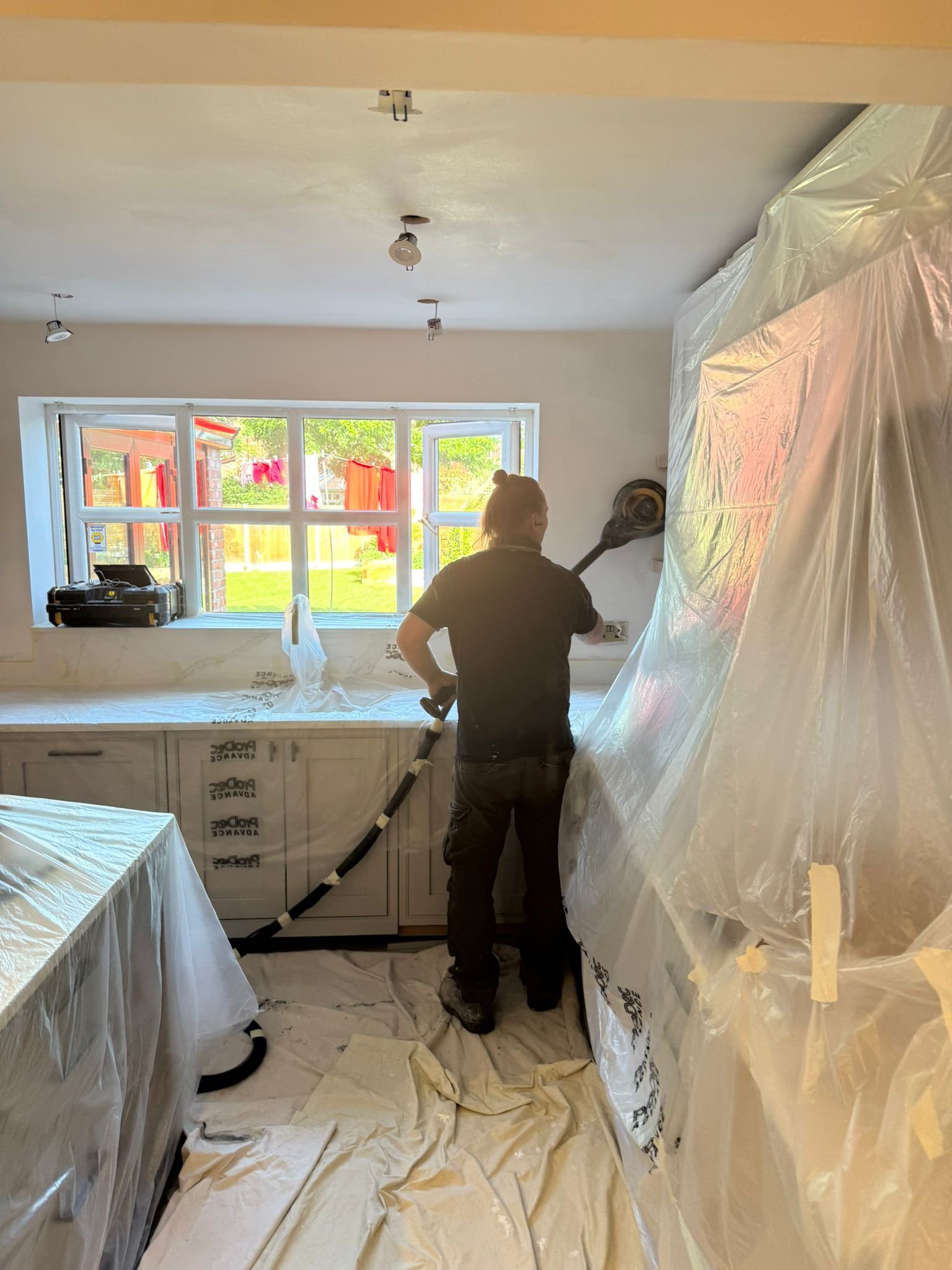 Dustless Sanding